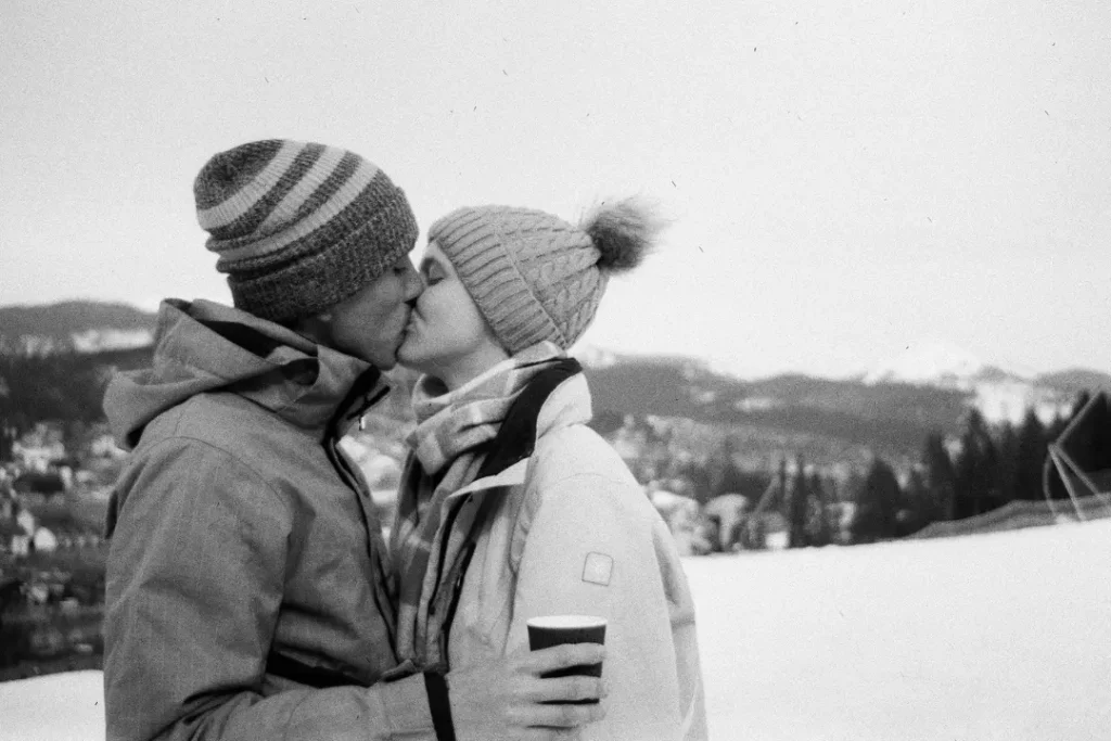 snow fall kissing